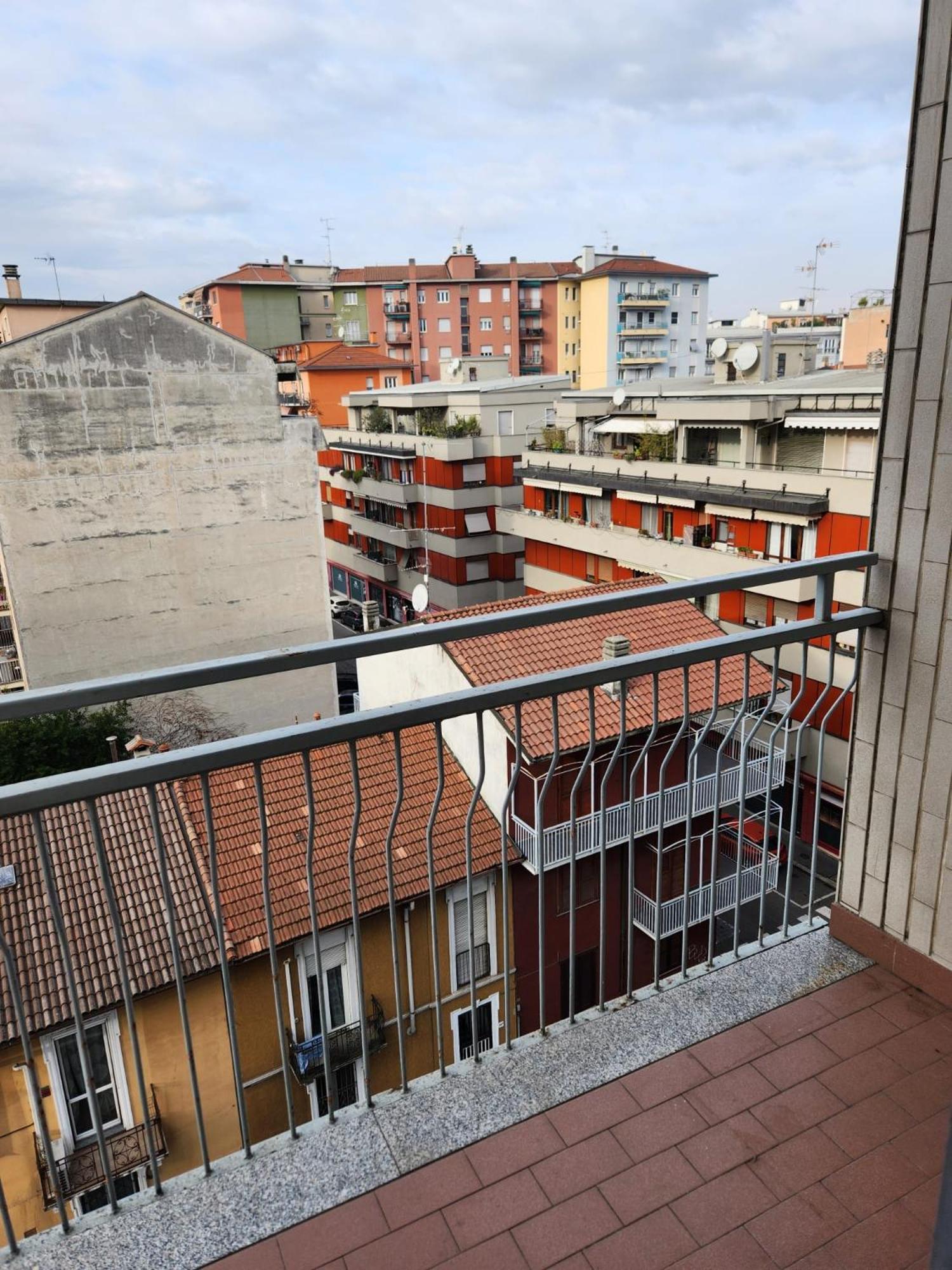 Guesthouse - Metro M1 Sesto Rondo Sesto San Giovanni Εξωτερικό φωτογραφία